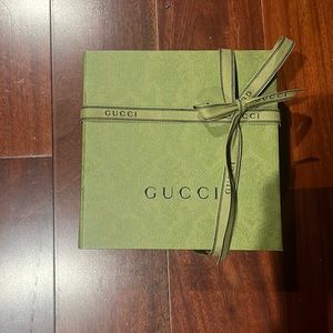 Gucci empty gift box